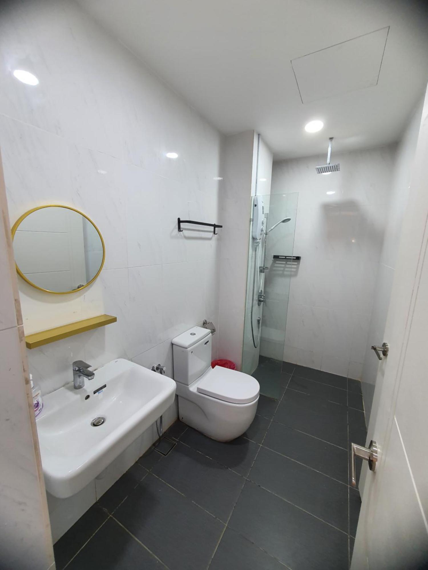 Reizz Residence By Luxury Suites Kuala Lumpur Bagian luar foto