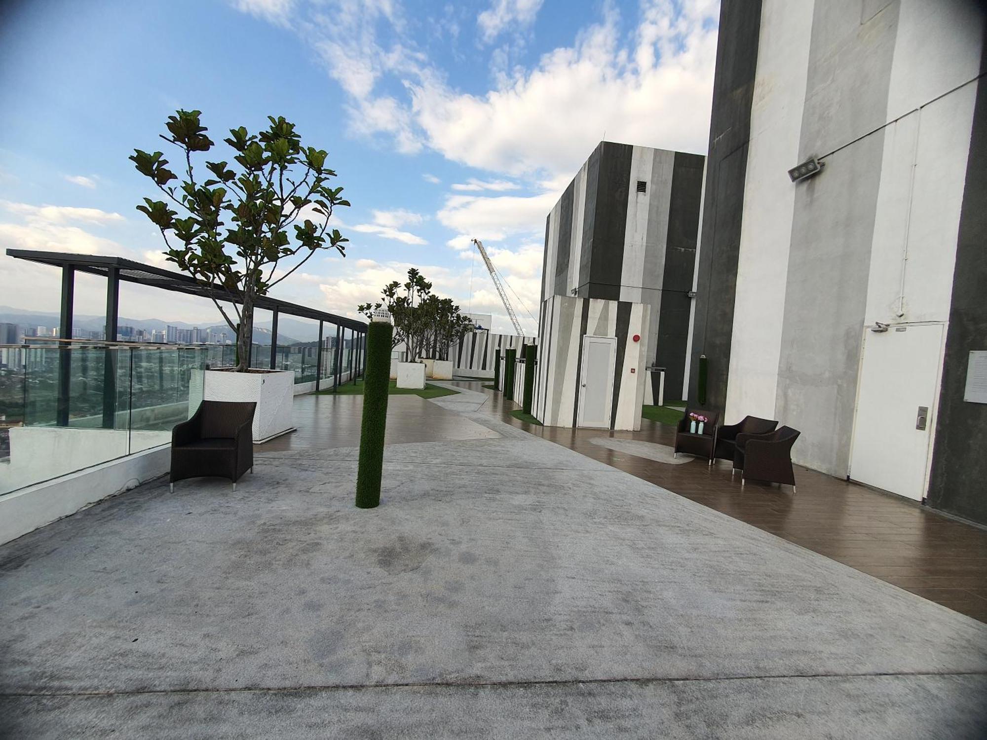 Reizz Residence By Luxury Suites Kuala Lumpur Bagian luar foto
