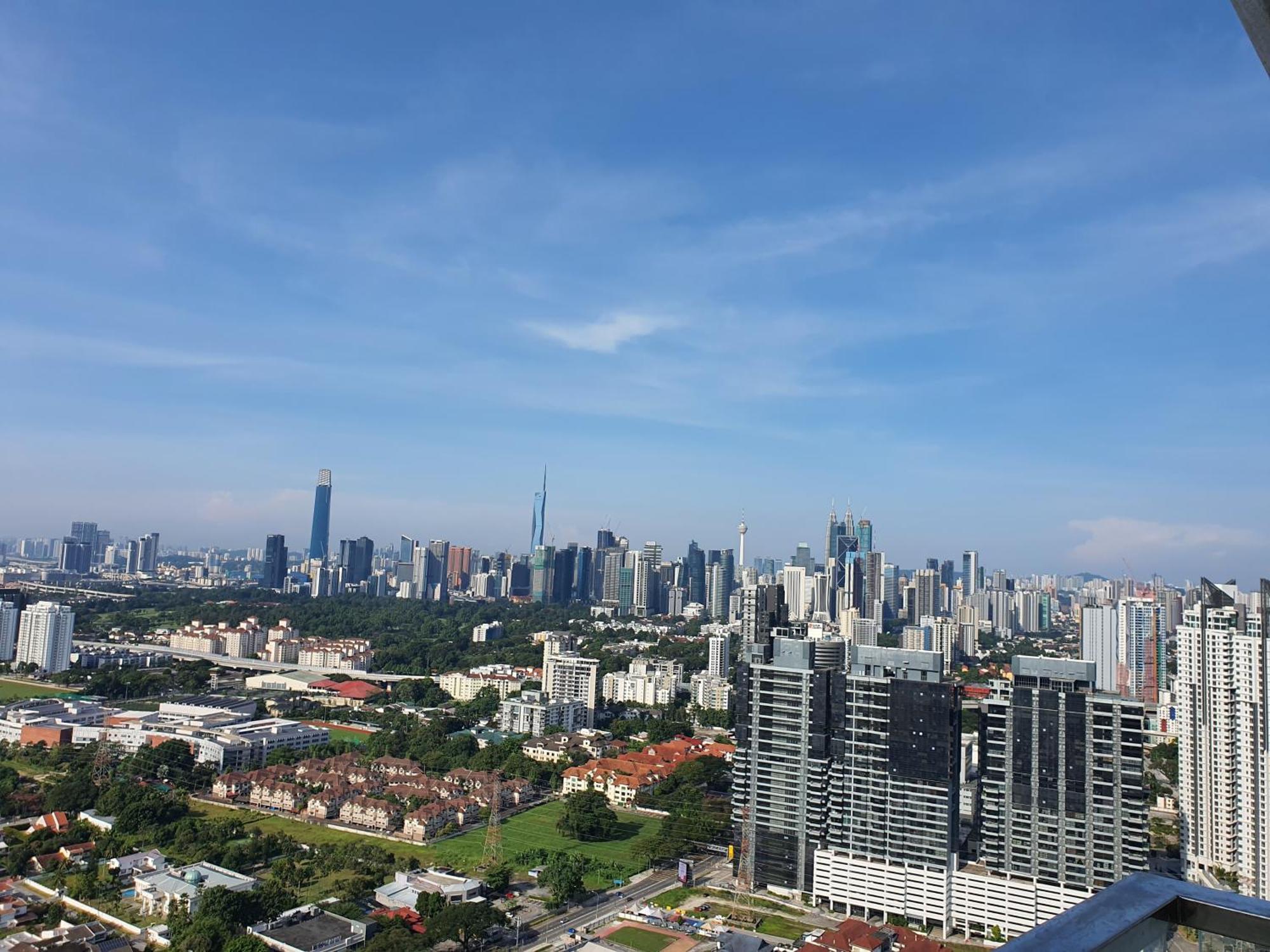 Reizz Residence By Luxury Suites Kuala Lumpur Bagian luar foto